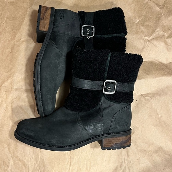 UGG BOOTS - Picture 5 of 8